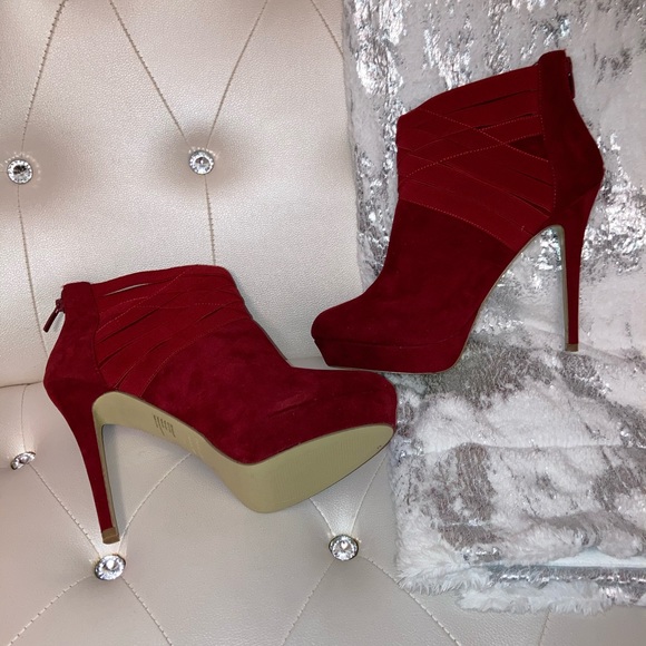 NEW RARE Colin Stuart Red Faux Suede Strappy Platform Ankle Boots Size 11B HTF - Picture 10 of 13